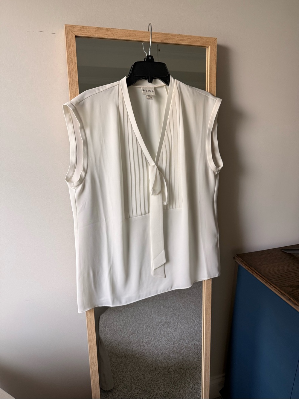 Reiss Cream Pleated Tie-Neck Sleeveless Blouse
